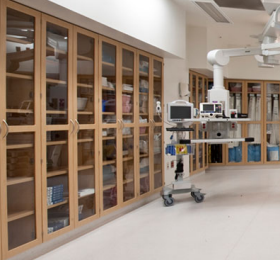 0150 - Glass Front, Healthcare Setting, Locker Storage